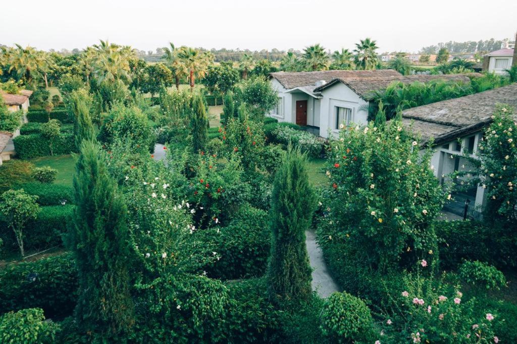 5 Senses Corbett Richness Luxuries Resort ! Destination Wedding & Corporate Events Rāmnagar Exterior foto